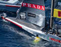 "Luna Rossa" is made fit again in a feverish rush for the second race of the day
