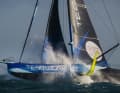 Due giorni dopo l'inizio dell'Imoca, gli svizzeri Justine Mettraux e Julien Villion, skipper di "Teamwork.net", sono stati il miglior team misto e si sono piazzati al quarto posto dell'Imoca.