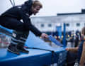 Cadeau d'adieu pour l'ancien vainqueur du Vendée Globe François Gabart.