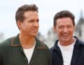 Ryan Reynolds und Hugh Jackman drücken Tom Slingsbys Bonds Flying Roos die Daumen.
