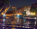 Zur Kasse bitte! Wer mit dem Boot durch Amsterdam will, muss eine Vignette kaufen
