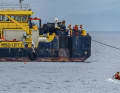 The multi-purpose pontoon "Hebo Lift 2", which has travelled from Rotterdam for the salvage work, is also part of the salvage operation.