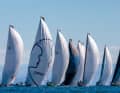 C'est dans l'ancien bassin de l'America's Cup, au large de Valence, que se déroulent des régates de haut niveau sans foils.