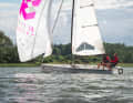 Especially beginners or older sailors should be able to sail quickly, easily and safely