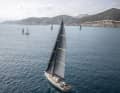 Die Ice 62 Targa bei den Testfahrten für Europas Yacht des Jahres vor Port Ginesta