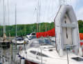 It's quick, but prevents any forward visibility: crosswise in front of the mast