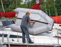Better: stowed lengthways, so visibility is also sufficient for manoeuvres