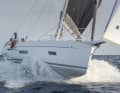 Die IY 12.98 mag Wind und Wellen. Vor allem mit dem großen Gennaker legt die rassige Italienerin eine hohe Sportlichkeit an den Tag 