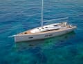 Italia 12.98: There has been a boat with this name before. But this is the new, even sportier 12.98, designed by Maurizio Cossutti. Lots of sail area, high potential. Data: Hull length 12.98 m, width 4.16 m, draught 1.90 m, weight 7.95 tonnes, sail area 103 m², STZ 5.1; www.italia-yacht.de