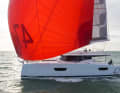 Une navigation rapide. Sous le grand gennaker, le New 47 atteint rapidement des valeurs de vitesse à deux chiffres.