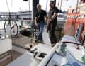 La zone de pilotage est surélevée par rapport au reste du cockpit. Ainsi, la vue sur le Dodger est dégagée