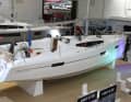 Viko S 35: striking rear end, long, continuous chines