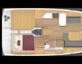 Bavaria C38. Option second wet cell in the foredeck
