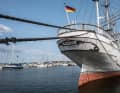Die "Gorch Fock I" ist das maritime Wahrzeichen Stralsunds. Sie kann besichtigt werden

  