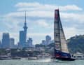 Impressionen der Kenterung von Team American Magic beim Prada Cup Round Robins - Americas Cup 2021