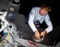 "Puma"-Skipper Ken Read auf "Puma" beim Abwasch