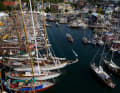 La flotte de bateaux classiques dans le port de Laboe vue du ciel