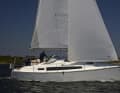 Bavaria Easy 9.7: no decorative strip and no hull window, but the recess for the latter is noticeable