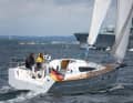 The open stern gives the boat a sporty look. Upholstery and backrests (extra), on the other hand, emphasise comfort