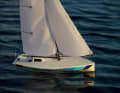 Die Micro Magic von Graupner am Wind, das kleine Boot ist erstaunlich seegängig und sehr robust