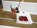 A compartment for the mainsheet ensures a tidy cockpit