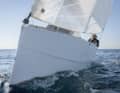 Travelling quietly. When the wind blows, the outboard motor stays off