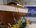 Vorher musste er das Schiff dorthin fahren, was er höchstpersönlich erledigte – man weiß ja nie!