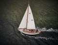 From a bird's eye view, the classic appearance of the sea cruiser becomes particularly clear