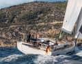 Sport de masse. La poupe mesure 4,79 mètres sur toute la largeur du bateau.