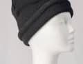 Crazy4Sailing fleece roll cap: very comfortable fitting and extremely well insulating cap. Offers enough space for a plait and reaches over the ears. A test winner and reasonably priced
