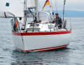 The "African Queen", a half-tonner from the eighties, in light winds in the fjords of Norway