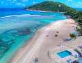 Der traumhafte Strand von Scrub Island