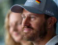 Der deutsche Steuermann Erik Kosegarten-Heil und Strategin Anna Barth bei der Pressekonferenz zum deutschen Gipfel im Rolex SailGP.