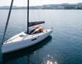 The boat has a sporty look, but does without extra volume in the bow.