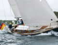 Fun: The "Hans Uhl" makes a fast trip across the Flensburg Fjord with a main and genoa