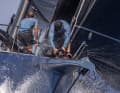 ... Da Masthead Zero a Jibtop e poi di nuovo a Genoa e vela di stago. La vittoria in regata ha permesso a “Leopard 3” di conquistare la leadership provvisoria nella classifica del Campionato del Mondo.