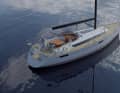 Maintenant aussi avec cockpit arrière : deux postes de pilotage, table de cockpit centrale, et deux winchs sur le côté de la coque pour toutes les drisses, écoutes et lignes de réglage
