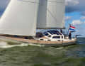 Des lignes classiques, une cabine courte et une Pilothouse marquante. Le Breehorn 55 de Hollande a de l'allure et navigue bien.