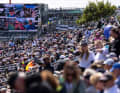 Den Zuschauern gefiel das SailGP-Spektakel. Rund 15.000 zahlende Fans waren laut Liga-Meldung am Sonntagabend übers Wochenende im Stadion.