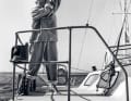 Ingeborg von Heister aux Bermudes, elle met des étoiles et des rayures pour les invités américains