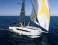 Insieme al video, il cantiere navale pubblica le prime foto reali dello Skaw A a vela.