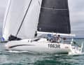 Sono entrati nel campo di gara di quella che si preannuncia una divisione a due mani molto combattuta del Sun Fast 3000: Jim ed Ellie Driver su "Chillie Pepper".