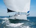 Elan E4: A successful compromise between strong sailing performance and a lot of cosiness for touring sailing. Standard with T-keel and two rudder blades. Optional interior with two or three cabins. Hull length 10.60 m; width 3.50 m; weight 5.1 tonnes