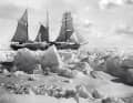 The schooner barque ploughs through the ice. No one yet realises what will happen