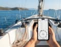 Autopilot steuern und Daten im Blick: Die App läuft auf iOS und Android und überträgt Kompasskurs, Fahrt und Winddaten in Echtzeit.