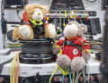Il existe également un ours en peluche de la DGzRS.