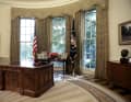 Le Resolute Desk dans le bureau ovale de la Maison Blanche.