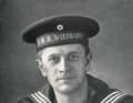 Porträt Gorch Focks in Marineuniform.