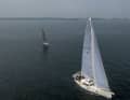 Lors de la première journée de tests dans le fjord de Kiel, les finalistes ont dû démontrer leurs qualités de véliplanchistes.