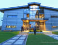 Museums-Gründer Oliver Berking, Inhaber der Silbermanufaktur Robbe & Berking und der Werft Robbe & Berking Classics vor dem Eingang zum Yachting Heritage Centre.